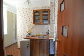 Гостевой дом Парусник Алушта Двухместный номер Делюкс с 2 отдельными кроватями-7