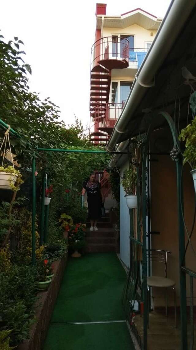 Гостевой дом Парусник Алушта-42